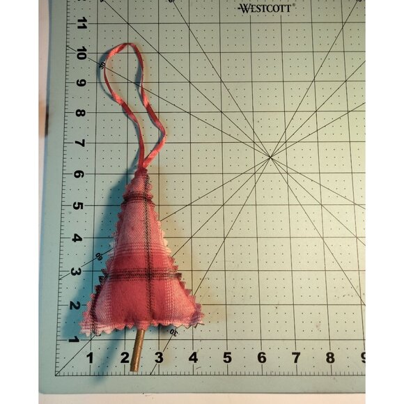 Plaid Christmas Tree Ornament Red Black Fabric Ribbon Hanger Rustic Cabin - Picture 3 of 3